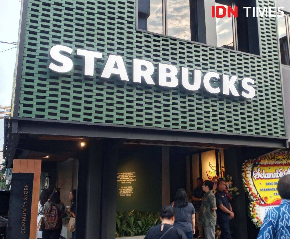 Intip Dada Pengunjung, Satu Eks Pegawai Starbucks Jadi Tersangka