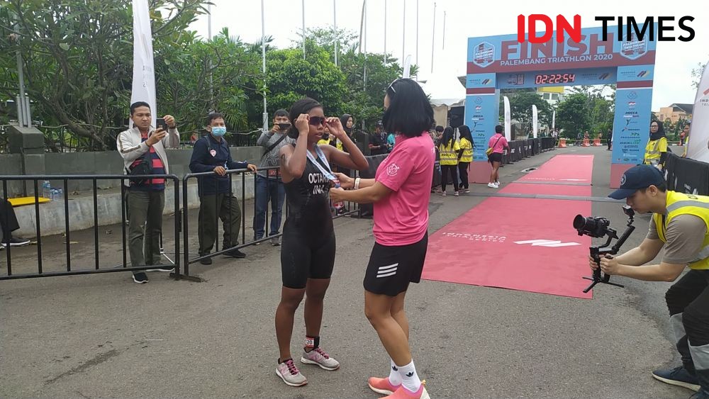 Kejar Target, Octaria Juara Palembang Indonesia Triathlon Series 2020 