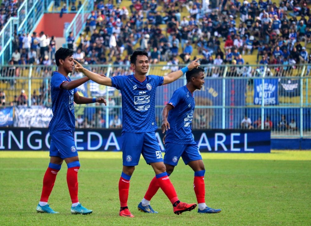 Arema FC Tetap Bayar 25 Persen Gaji Pemain Sebelum Kompetisi Bergulir
