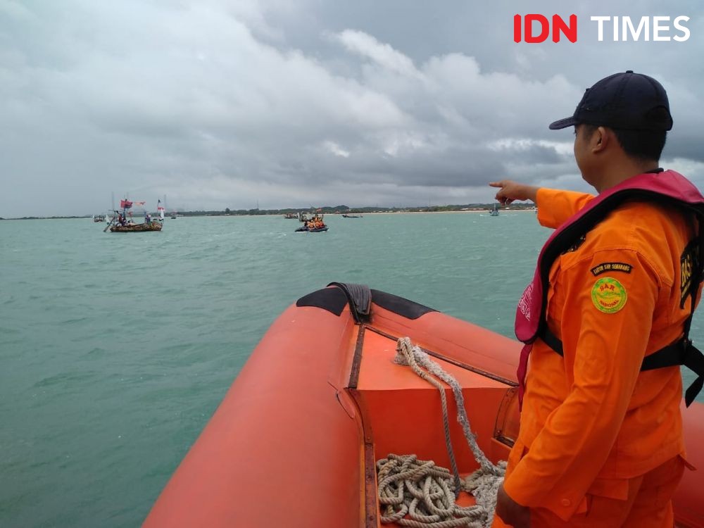 Seorang Nelayan Hilang Misterius di Pantai Empu Rancak Jepara