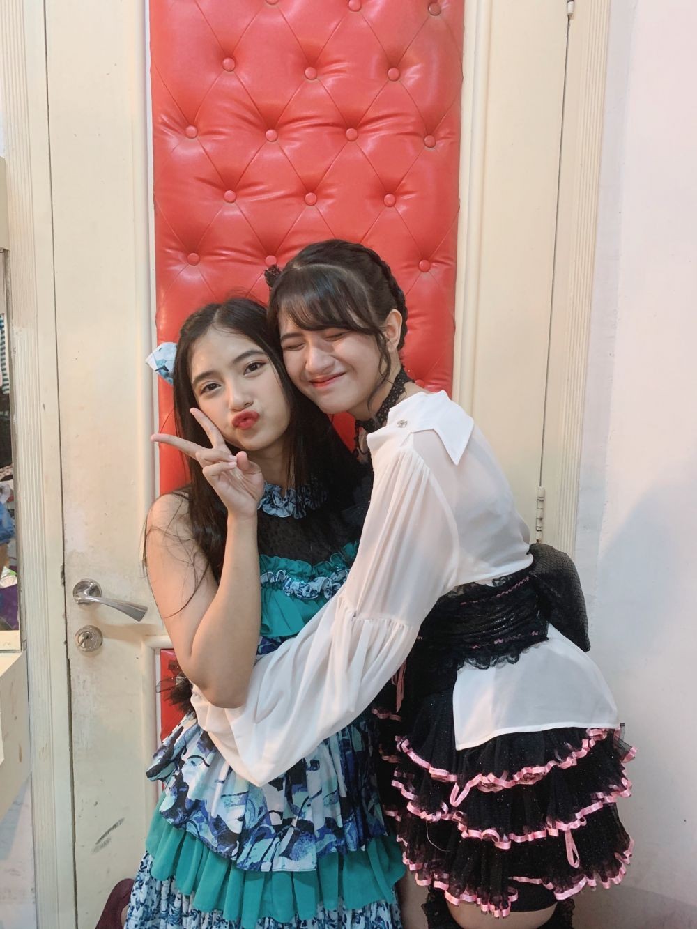 Penuh Tawa dan Haru, 10 Momen Penampilan Terakhir Viny JKT48