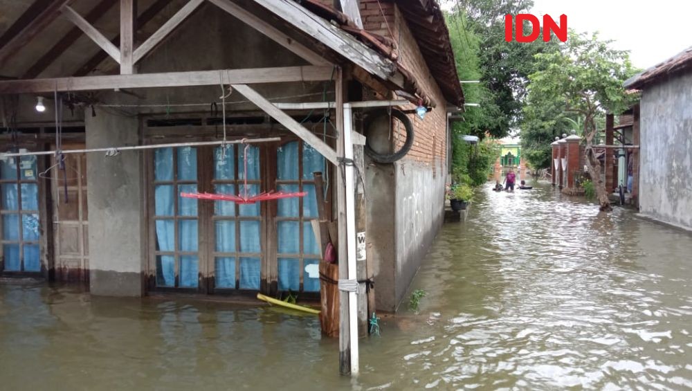 Bantuan Berdatangan di Setrokalangan Lokasi Banjir Luapan Sungai Wulan