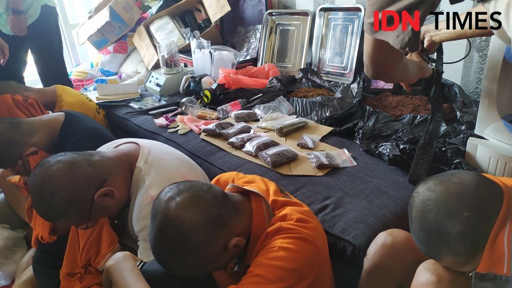 Polisi Bongkar Bisnis Gelap Narkoba di Apartemen Mewah Makassar