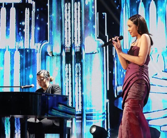 Cerita Sang Ibu Soal Perjuangan Lyodra  ke Final Indonesian Idol