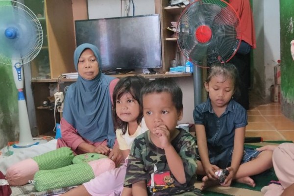 Viral, 6 Anak Mendadak Yatim Piatu, Nenek Bantah Isu Berikan Hak Asuh
