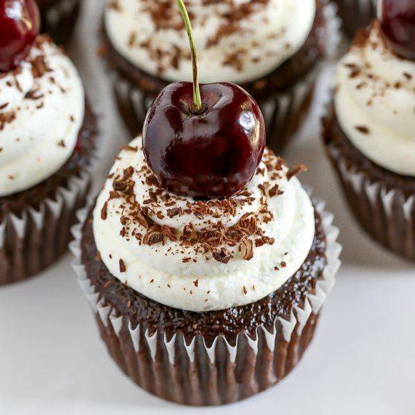 Resep Black Forest Cupcake, Ide Terbaik Untuk Sajian Acara Spesial