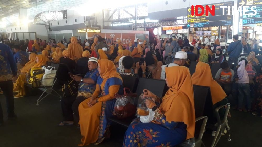 Selesai Ibadah, 2.698 Jemaah Umrah Mulai Kembali ke Indonesia