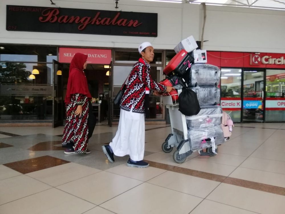 Batal Umrah, 200 Jemaah Asal Surabaya Dipulangkan Kembali