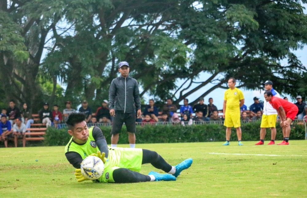 Soal Kiper Baru, Arema FC Tunggu Pelatih Kepala 