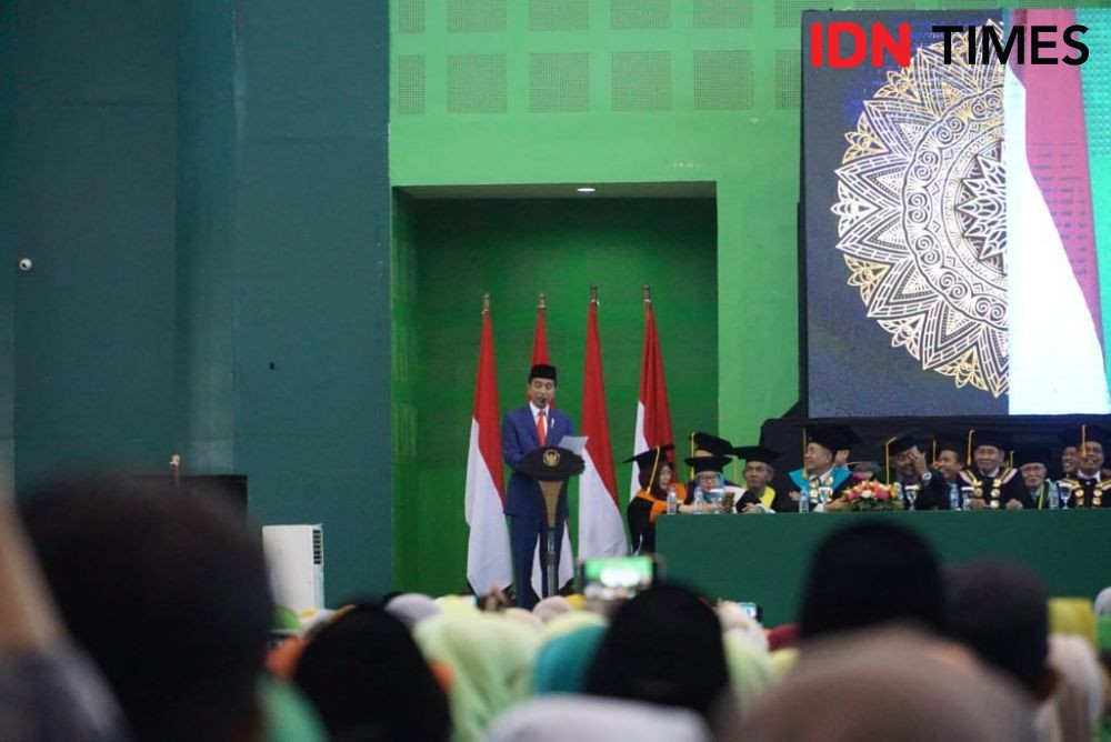 Jokowi Minta Pengajar Bisa Ciptakan Lulusan dengan Hybrid Skill