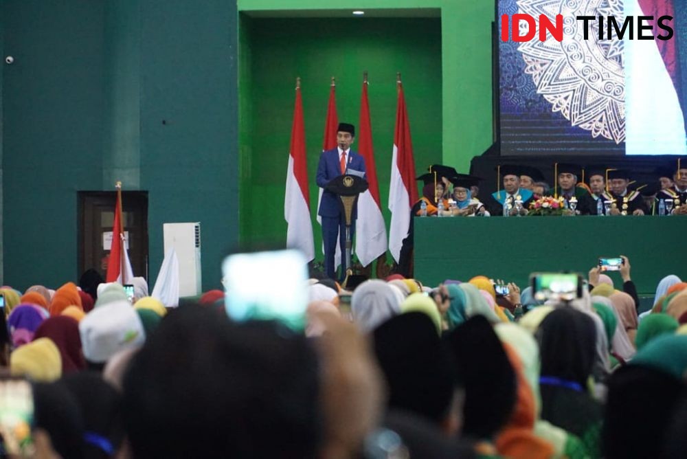 Jokowi Minta Pengajar Bisa Ciptakan Lulusan dengan Hybrid Skill