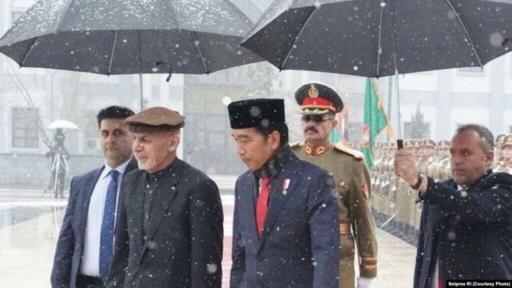 Bantu Afghanistan Raih Perdamaian Menlu Diberi Penghargaan Tertinggi 4631