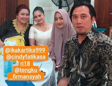 10 Potret Seru Artis-artis Tukang Ojek Pengkolan di Nikahan Ana Riana