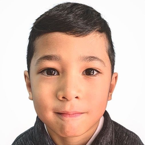 Ulala.. Bule Abis! Ini 10 Potret Seth Ananda, Anak Marcell Siahaan