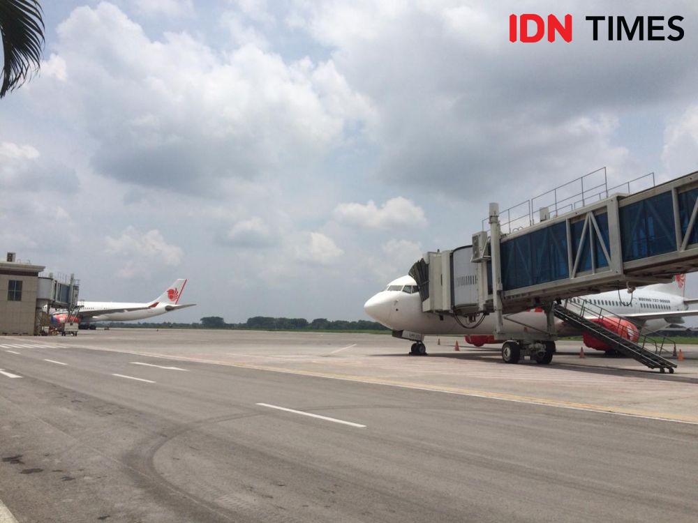 Larangan Mudik ke Solo, Penumpang Bandara Adi Sumarmo Turun 66 Persen 