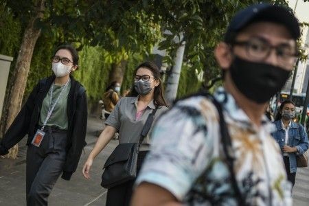 Razia Masker di Palu, Pelanggar Bakal Disanksi Bersih-bersih
