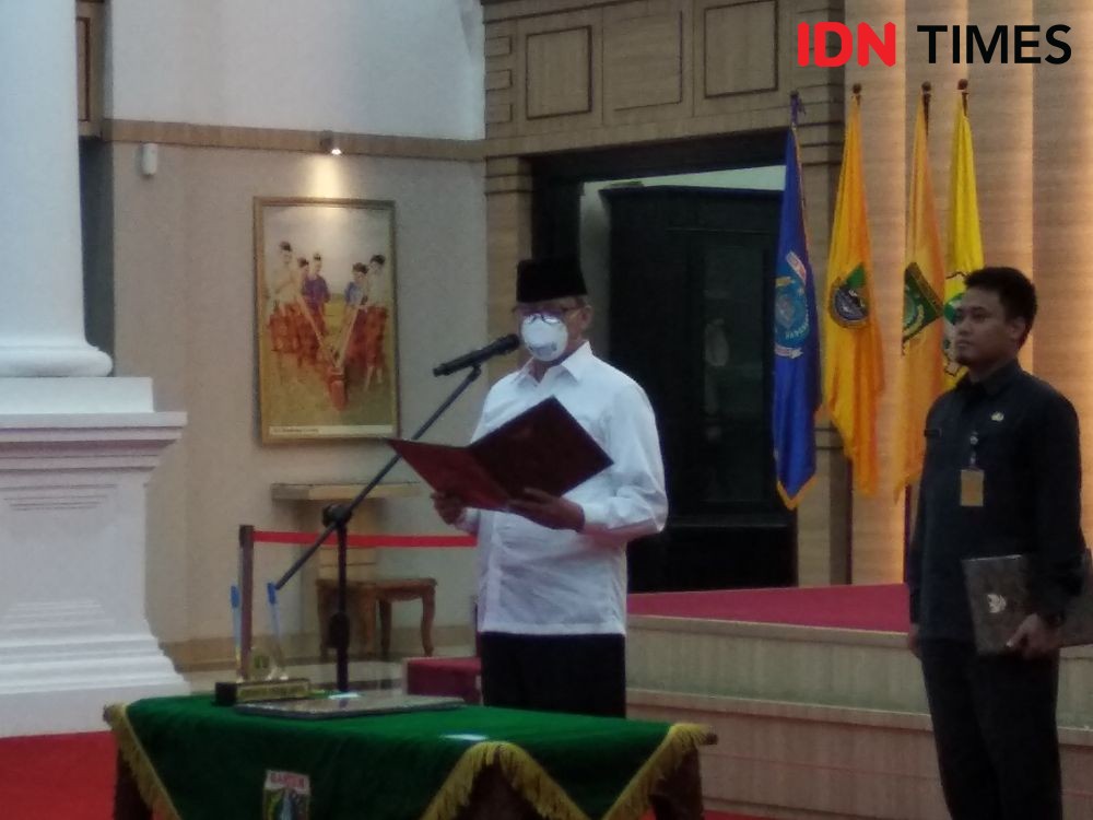 Waspada Corona, Gubernur Banten Lantik Pejabat Pakai Masker