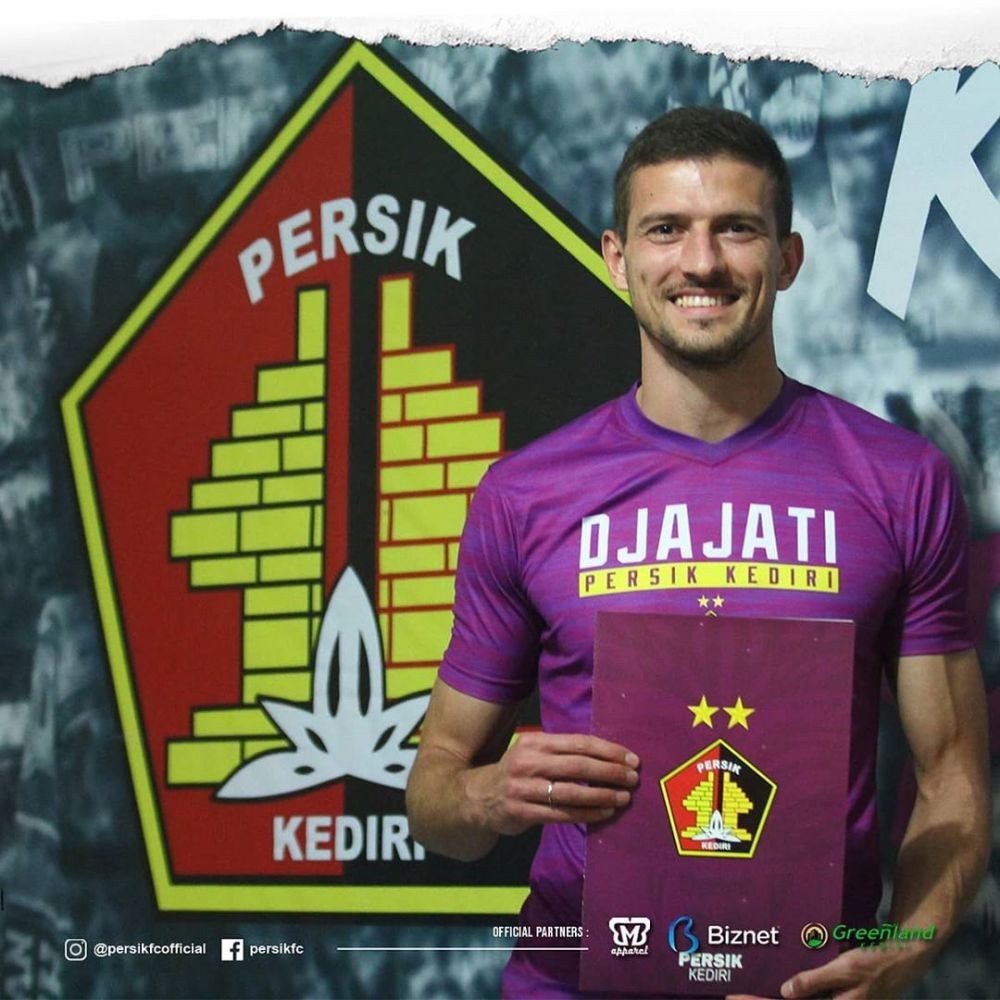 Pemain Serbia Ini Resmi Perkuat Persik Kediri