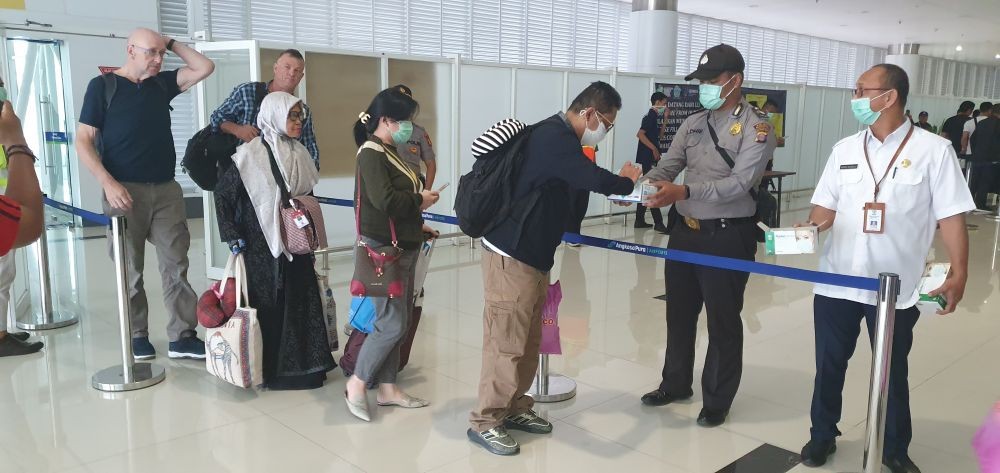 4 Orang Suspect Corona, Wali Kota Balikpapan Cek Bandara Sepinggan