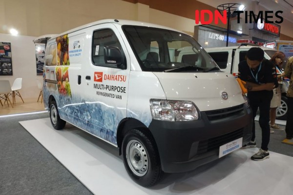 5 Mobil Ini Bentuknya Gak Banyak Berubah Meski Sudah Satu Dekade