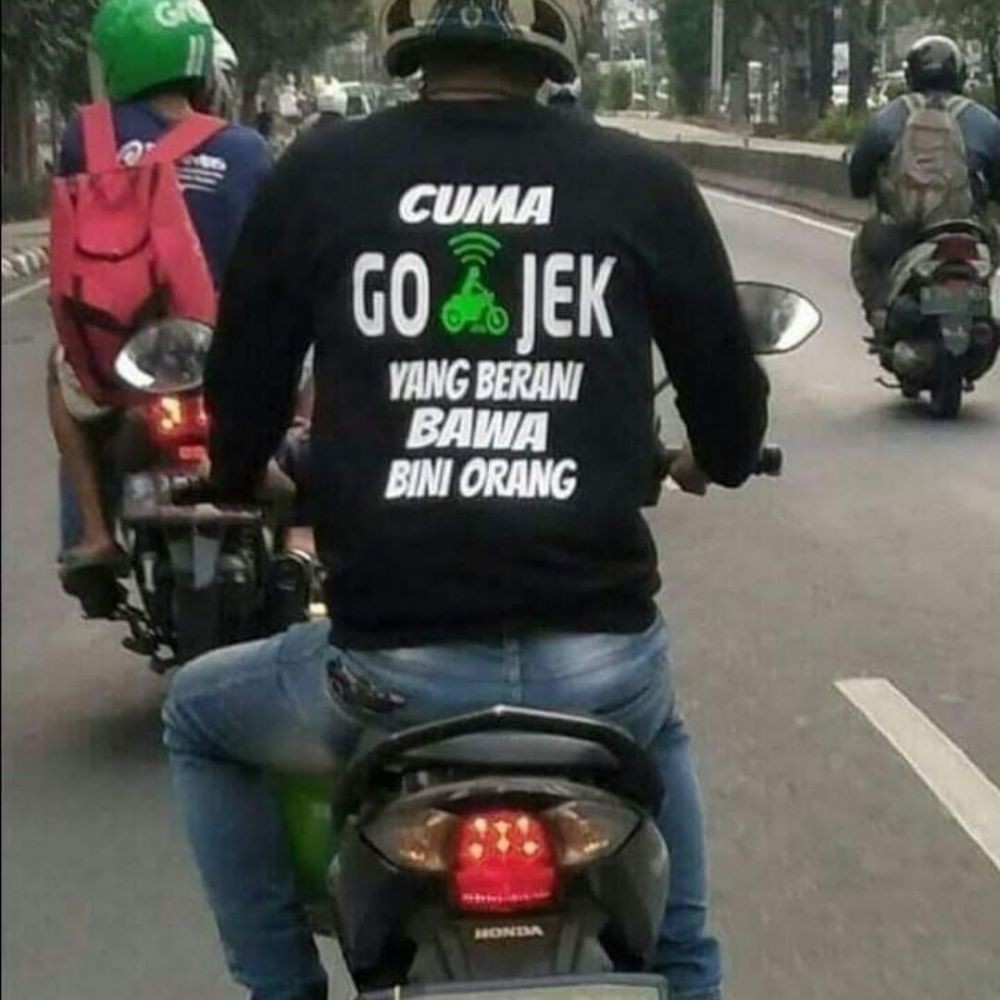 10 Tulisan Lucu Di Jaket Dan Kaus Ini Jadi Bikin Salah Fokus