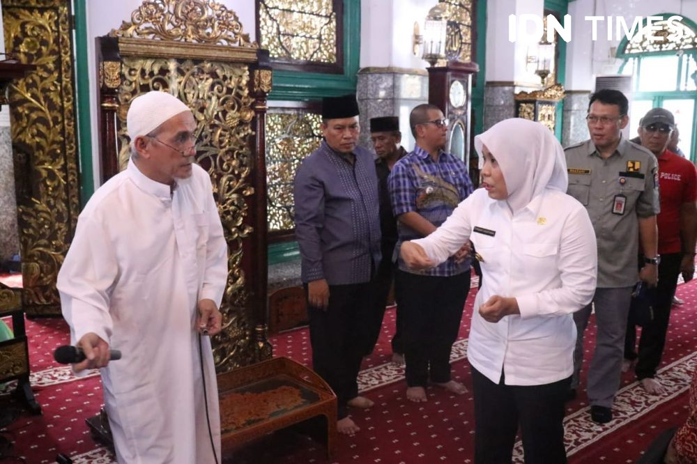 Cegah Virus Corona, Wawako Palembang Jalankan Instruksi Dewan Masjid 
