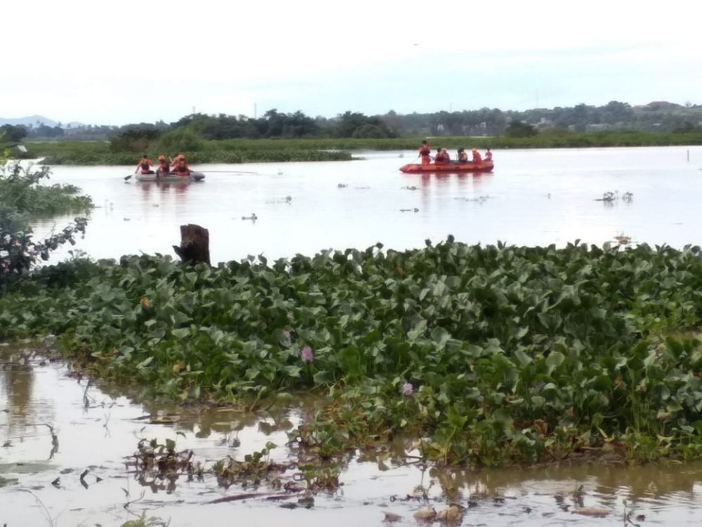 Seorang Kakek Tenggelam Saat Bersihkan Eceng Gondok di Danau 