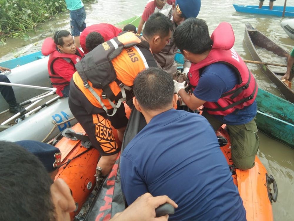12 Jam Pencarian, Kakek yang Tenggelam di Danau Ditemukan 