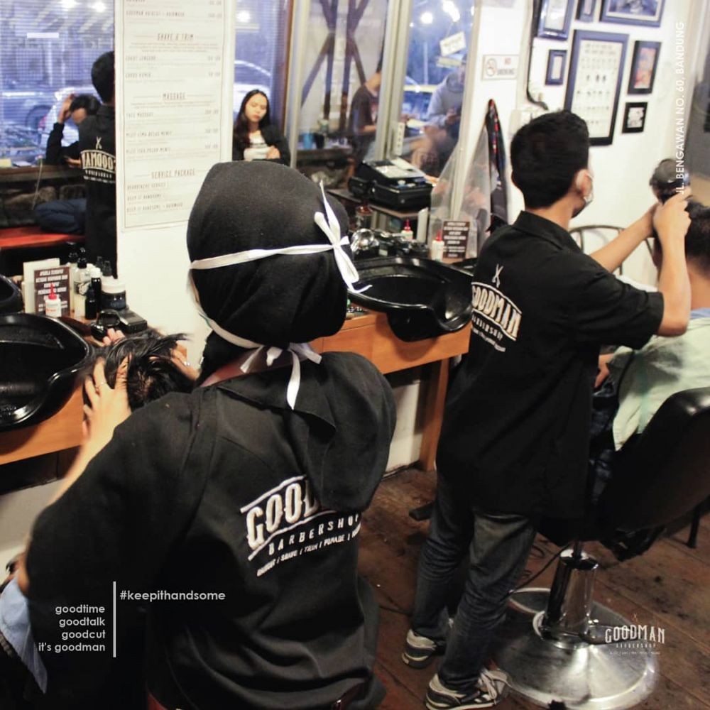 7 Rekomendasi Barbershop Paling Hits Di Bandung