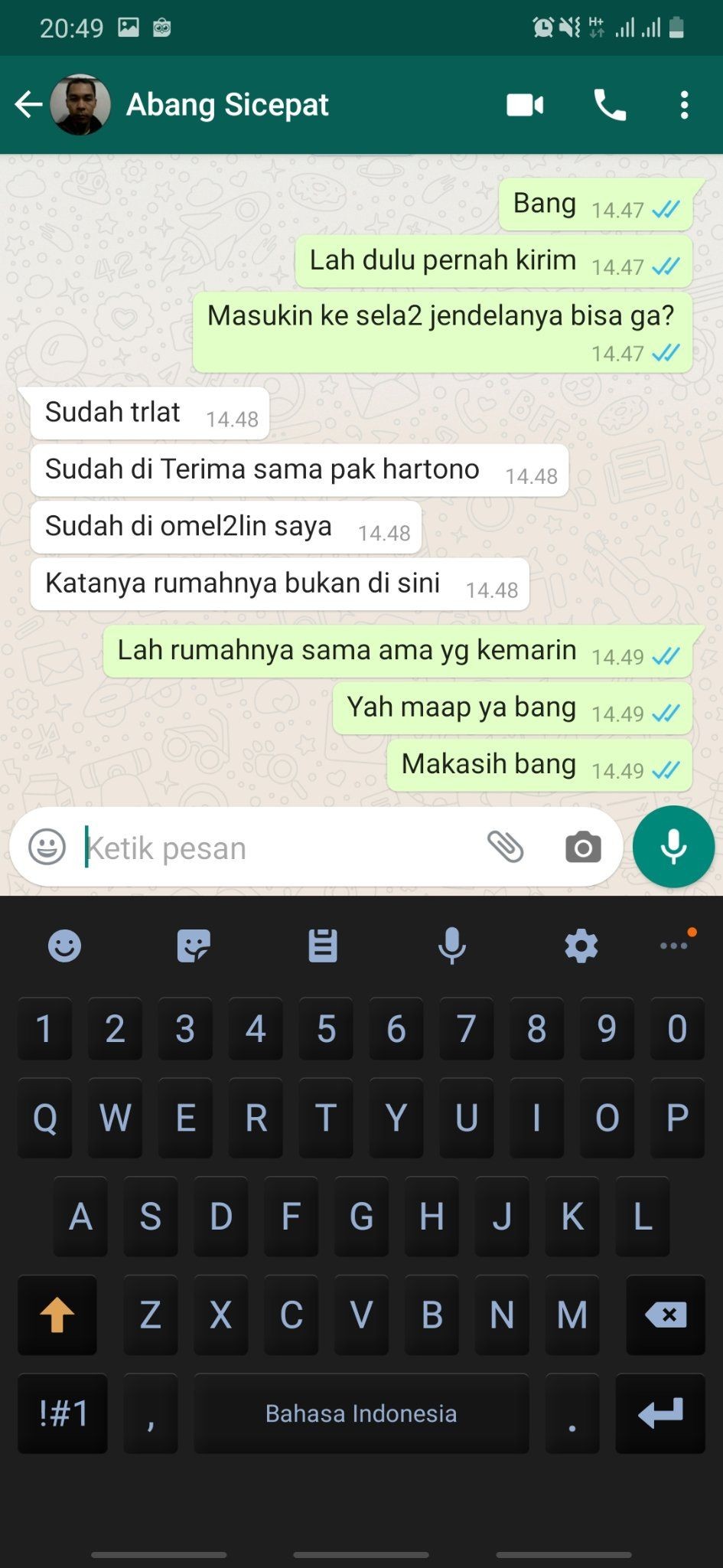 10 Screenshot Chat Kocak Ini Buktikan Kurir Paket Juga Bisa Ngelawak