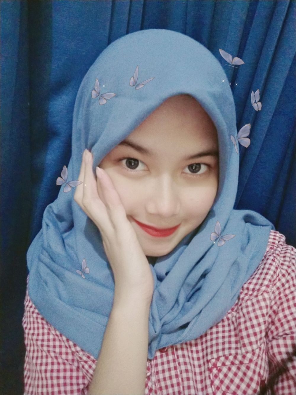 10 Potret Member JKT48 Ketika Memakai Hijab Bikin Adem 