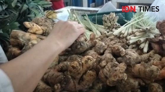 Harga Gula Pasir di Pasar Tradisional Palembang Mulai Bergerak Naik