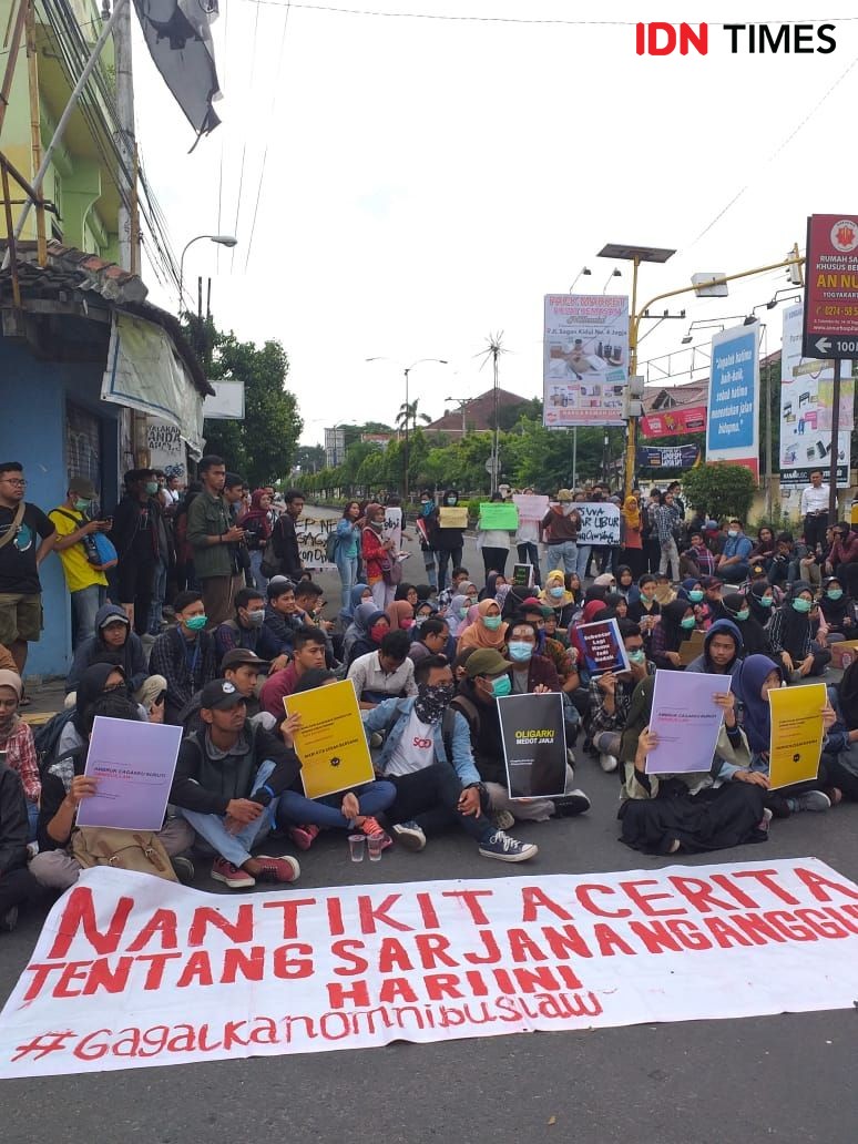 700 Personel Polisi, Amankan Aksi Mosi Parlemen Jalanan