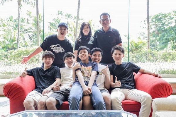 10 Potret Liburan Jerome Polin dan Waseda Boys di Indonesia