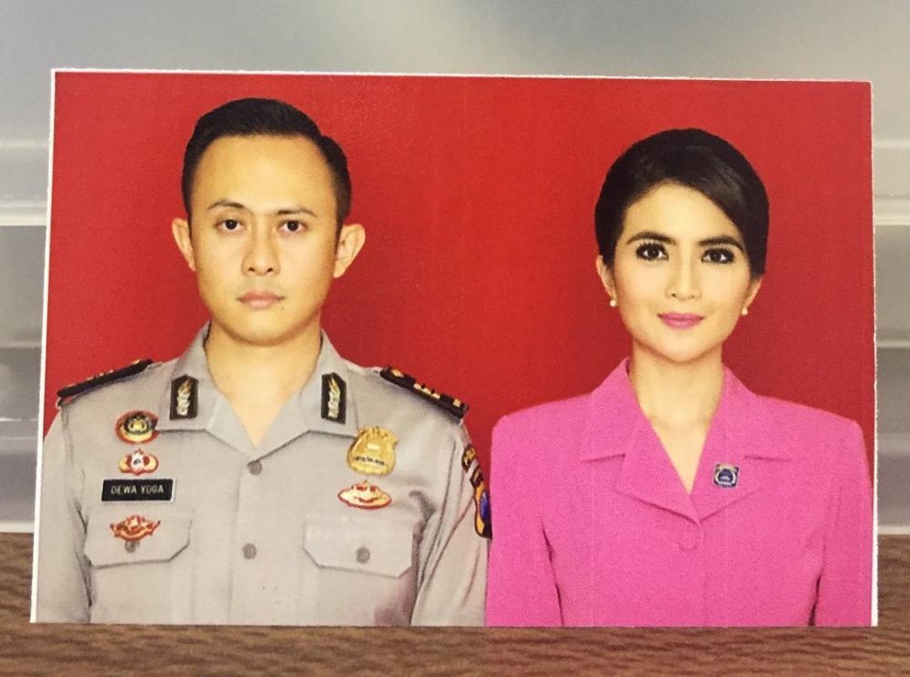 Tak Terlihat di Layar Kaca, 10 Artis Ini Sudah Jadi Istri Abdi Negara