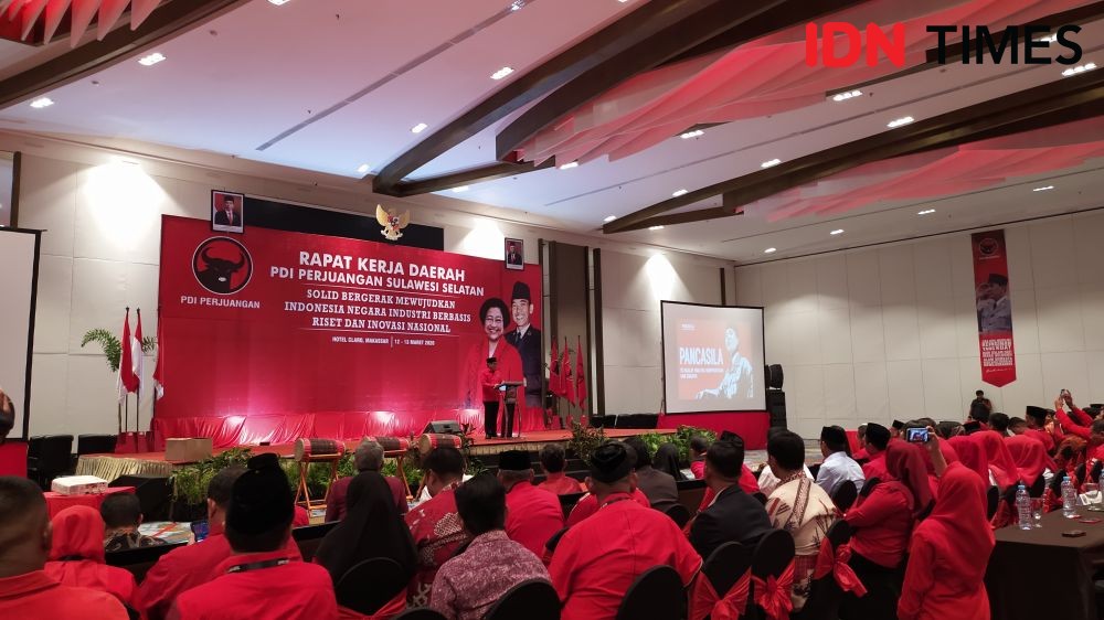 Hasto Kristiyanto Target PDIP Menangkan 8 Daerah Pilkada di Sulsel