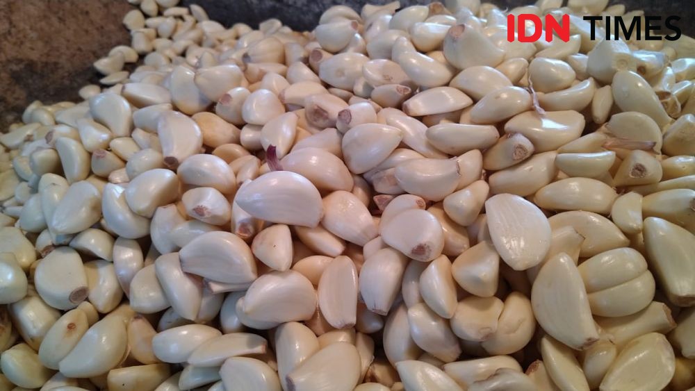 Jelang Lebaran, Harga Gula Pasir dan Bawang Putih di Makassar Melonjak