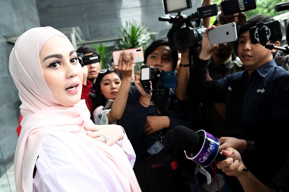 Rumah Tangga Kandas, 11 Artis yang Puasa Ramadan 2021 Tanpa Pasangan