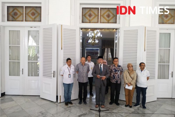 Sempat Bertemu Menhub Budi, Ridwan Kamil Yakin Tak Tertular Corona