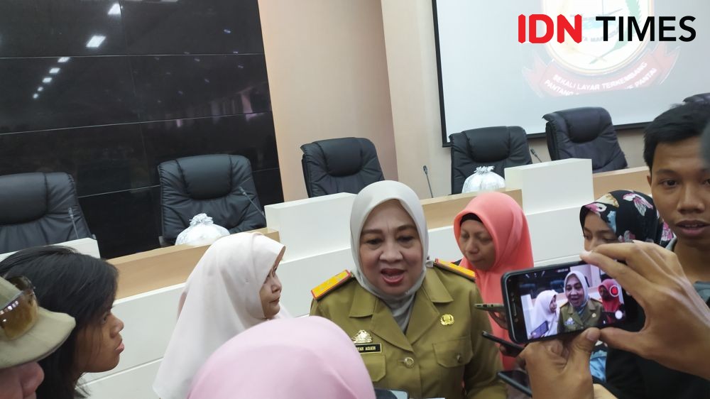 Dinkes Kota Makassar Masih Memiliki Stok 250 Ribu Kotak Masker