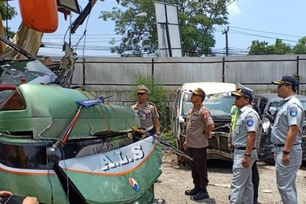 Kecelakaan Bus Als Di Tol Merak Jasa Raharja Sigap Berikan Santunan