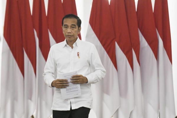 Peringati Hari Bahasa Ibu, Jokowi: Pripun Kabare? 