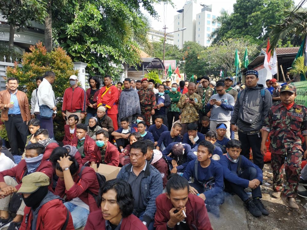 Mahasiswa IMM Demo di PN Bandung Terkait Sengketa Lahan Panti Anak