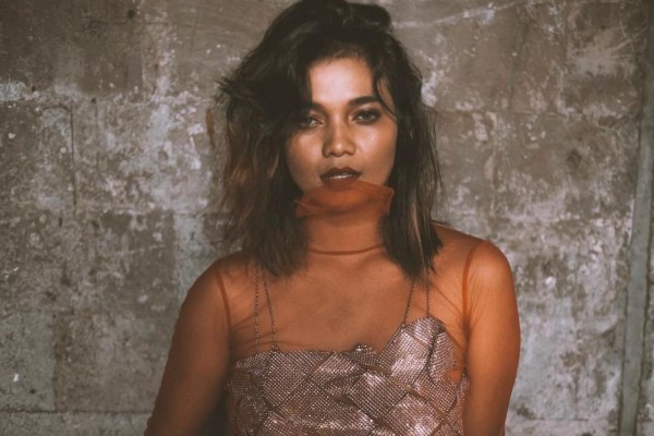 10 Potret Citra Scholastika dengan Kulit Eksotis, Memesona!