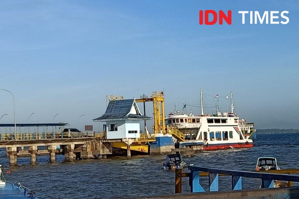 Mudik Dilarang, Layanan Kapal Fery di Penajam Tetap Operasi