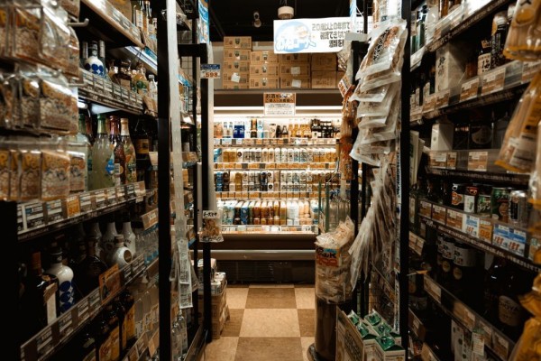 Kripto untuk Kebutuhan Pokok, Binance Kerja Sama dengan Supermarket