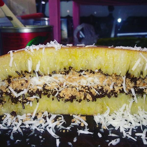 Download 5 Martabak Manis Paling Enak Di Yogyakarta