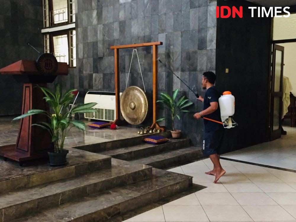 Jemaat Sakramen Tobat di Semarang Diminta Duduk Berjauhan, Jarak 2 Meter 