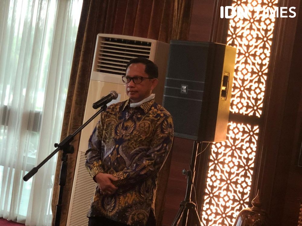 Pertama di Indonesia, Kekosongan Kekuasaan di Muara Enim
