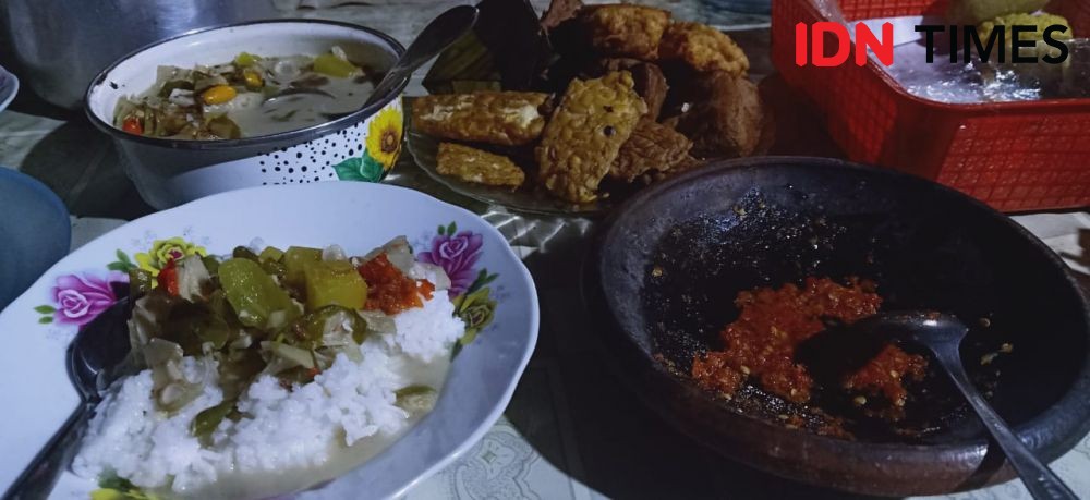 Warga Ramai-ramai Masak Sayur Lodeh, Makna Tradisi yang Dilakukan Masyarakat Jawa Saat Pageblug ...